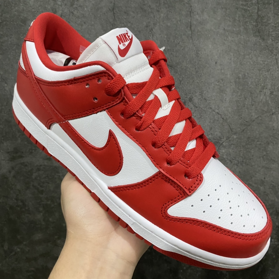 图片[3]-M纯原 NK Dunk Low SP 白红 CU1727-100 圈内最强 零售首选 独家原厂航空铝磨具打磨大底 鞋头坡度极致还原 原盒原配 圈内天花板工艺 原厂冲刀 超高清洁度 全鞋零毛边皮料切割 全套原楦原模倾力打造完美版型 采用原厂百宏鞋带以及原厂百宏织唛舌标 内标可供原厂几率过验 原厂中底布黄色点胶 原厂中底布拉帮走线遵循公司‼️ 尺码：36 36.5 37.5 38 38.5 39 40 40.5 41 42 42.5 43 44 45 46 47.5-选品中心