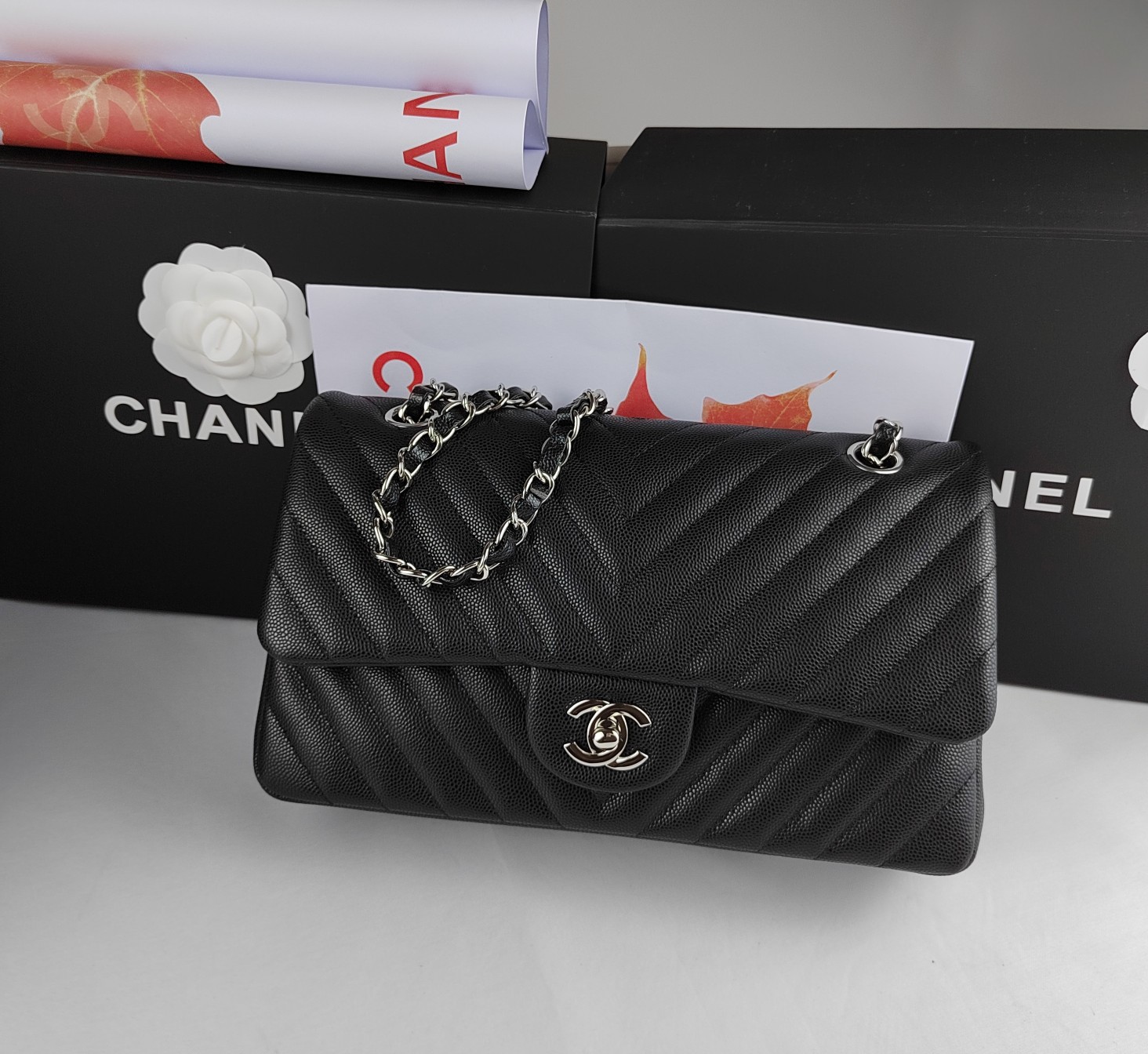 顶级货_厂跑量价高端定制品Chane1ClassicBag01112演绎了Chane1的经典高雅简约精美