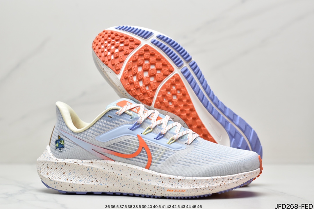 170 耐克Nike Air Zoom Winflo 39登月系列网透面气 训跑练步鞋