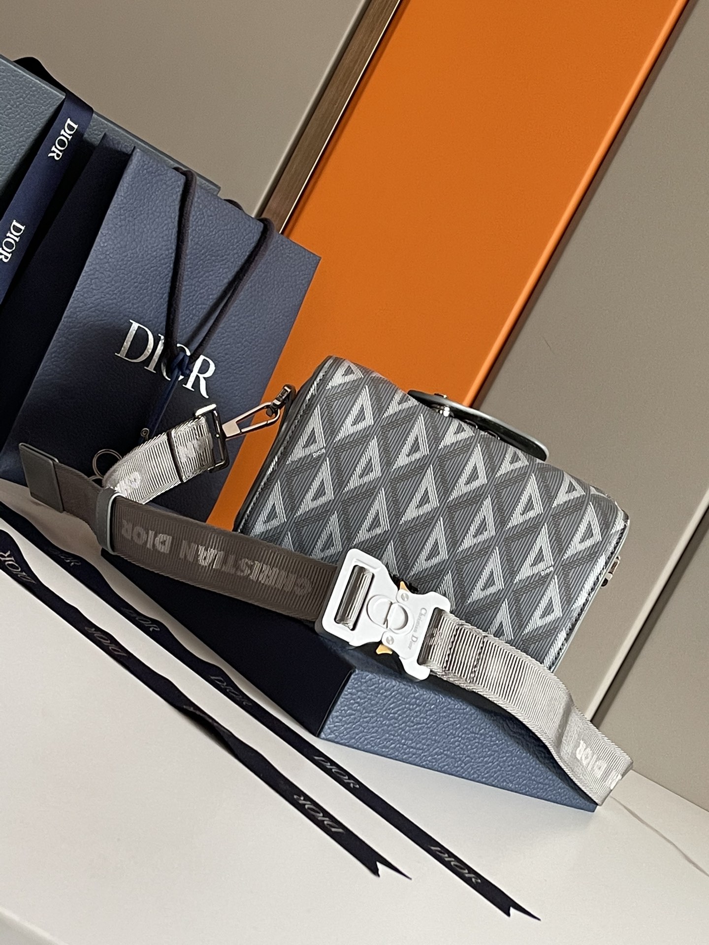 Dior Messenger Bags Replica Wholesale
 Grey Yellow Canvas Cotton Cowhide Nylon Diamond D93335
