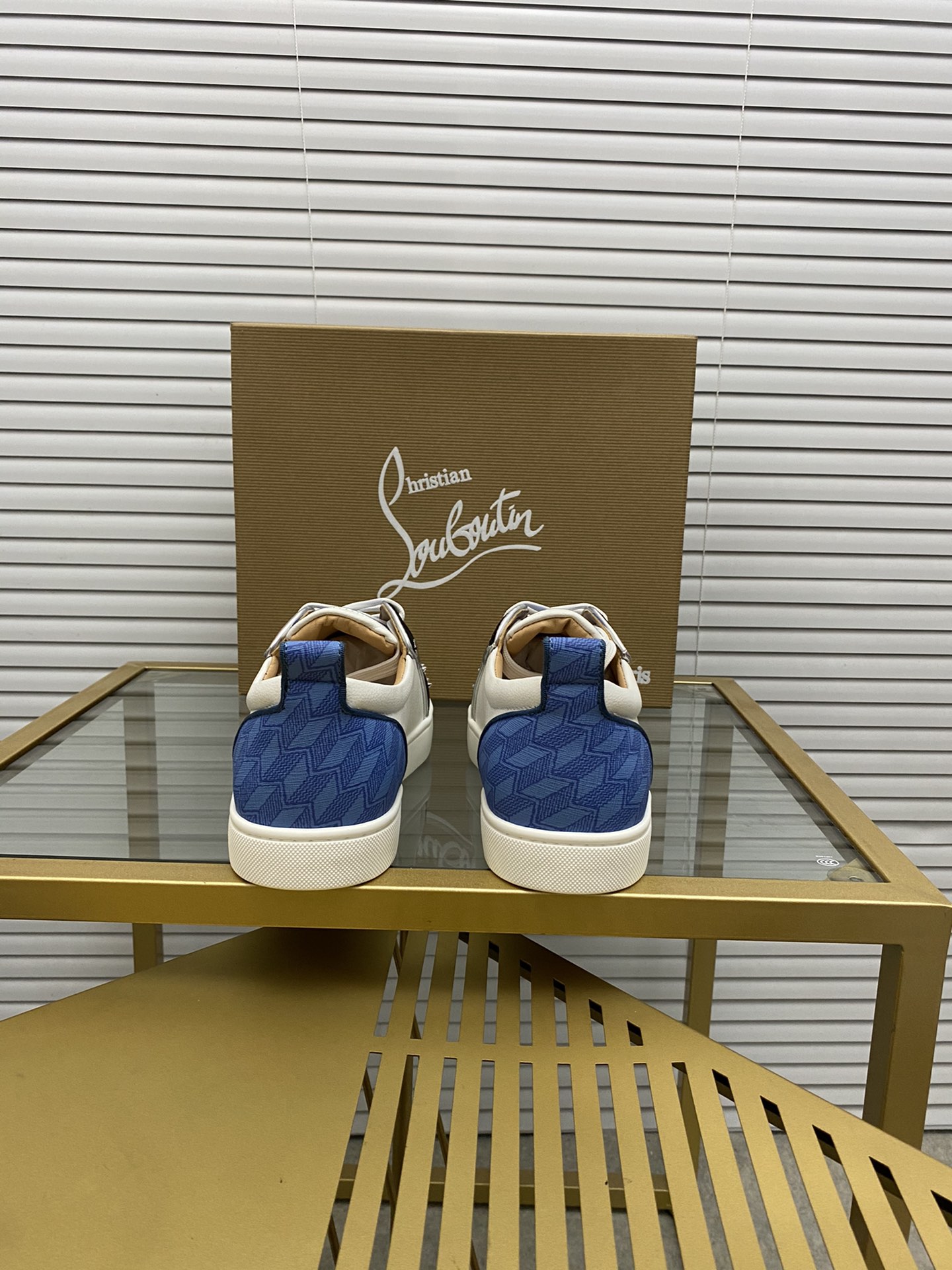 precio de fábrica. christian louboutin (CL zapatos inferiores rojos) serie contador, parejas boardsh