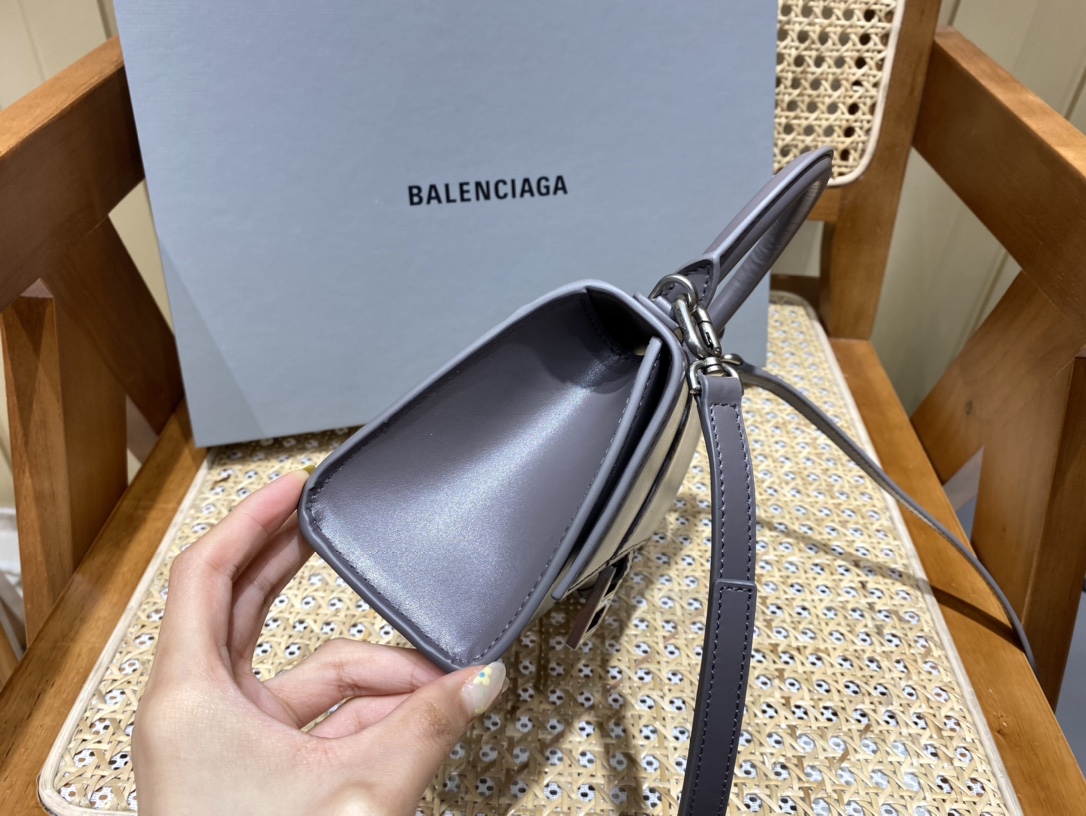 Balenciaga Hourglass XS 19CM BAG 平纹沙漏包 592833灰色/银扣