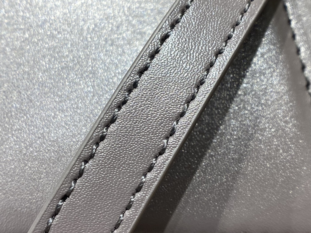 Balenciaga Hourglass XS 19CM BAG 平纹沙漏包 592833灰色/银扣