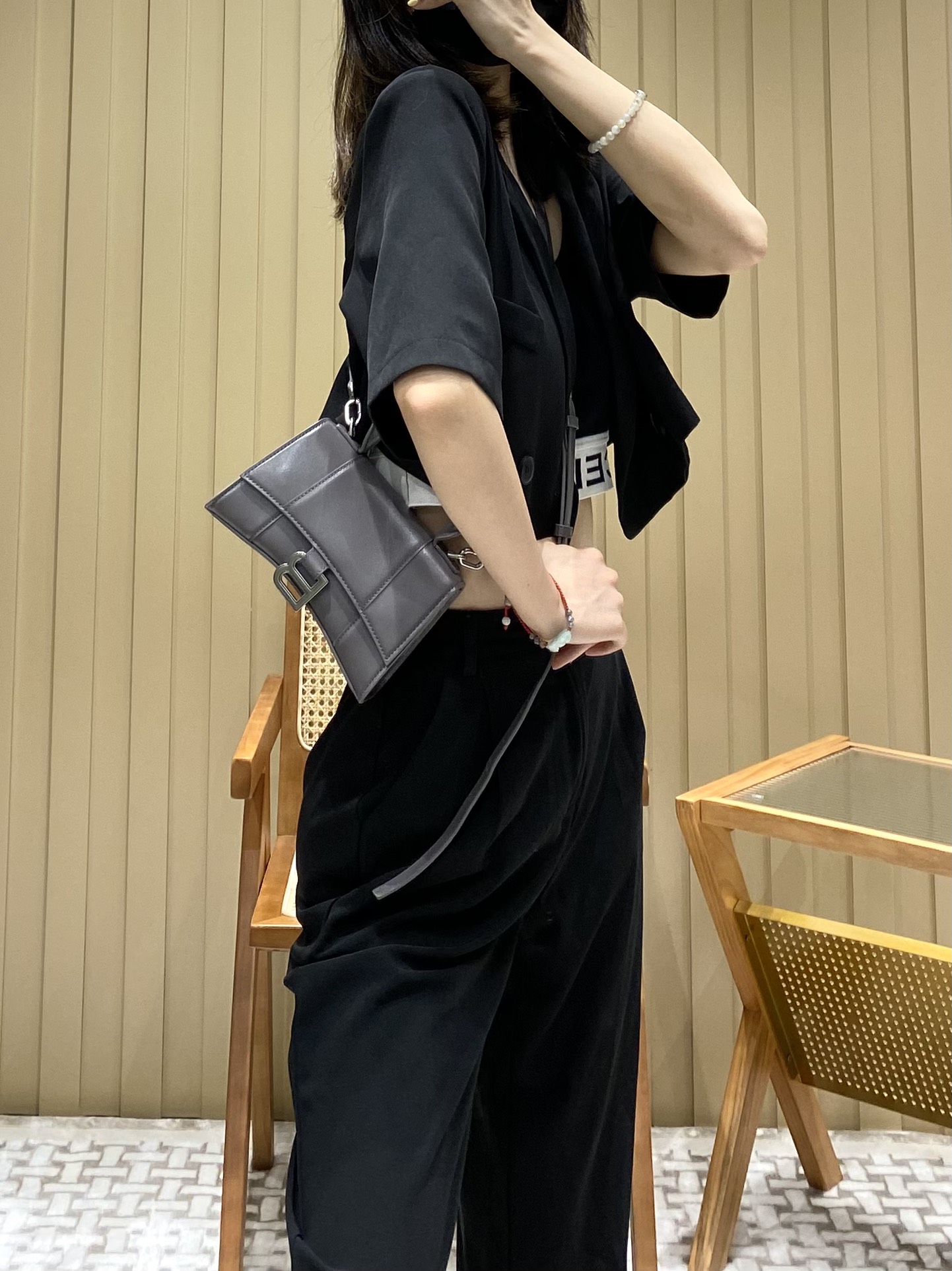 Balenciaga Hourglass XS 19CM BAG 平纹沙漏包 592833灰色/银扣