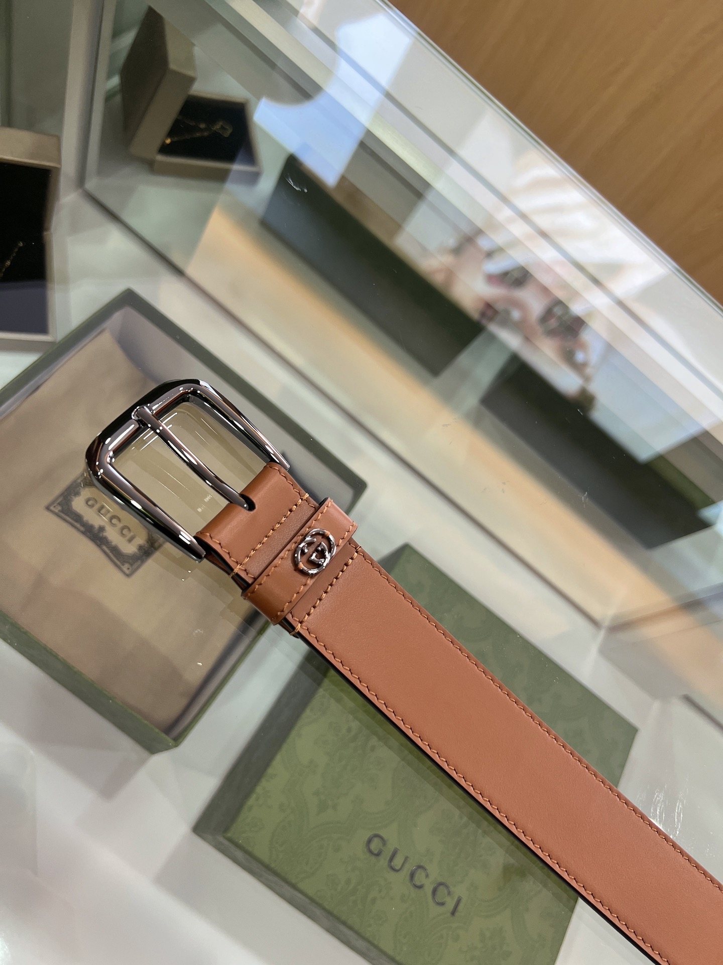Gucci古驰   双G专柜新款双面头层牛皮纯铜五金电镀3.5cm腰带