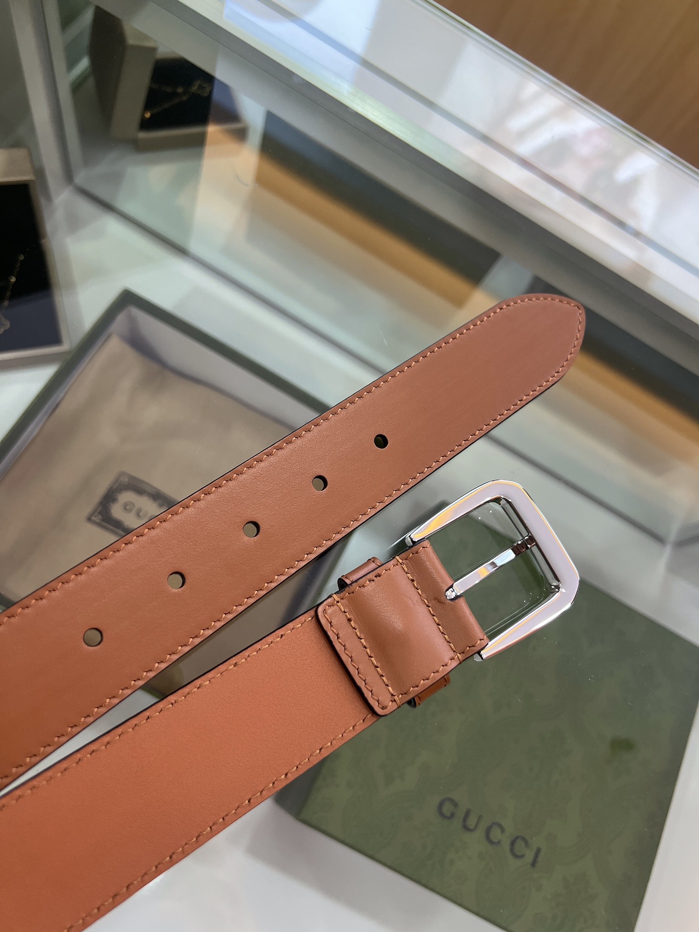 Gucci古驰   双G专柜新款双面头层牛皮纯铜五金电镀3.5cm腰带