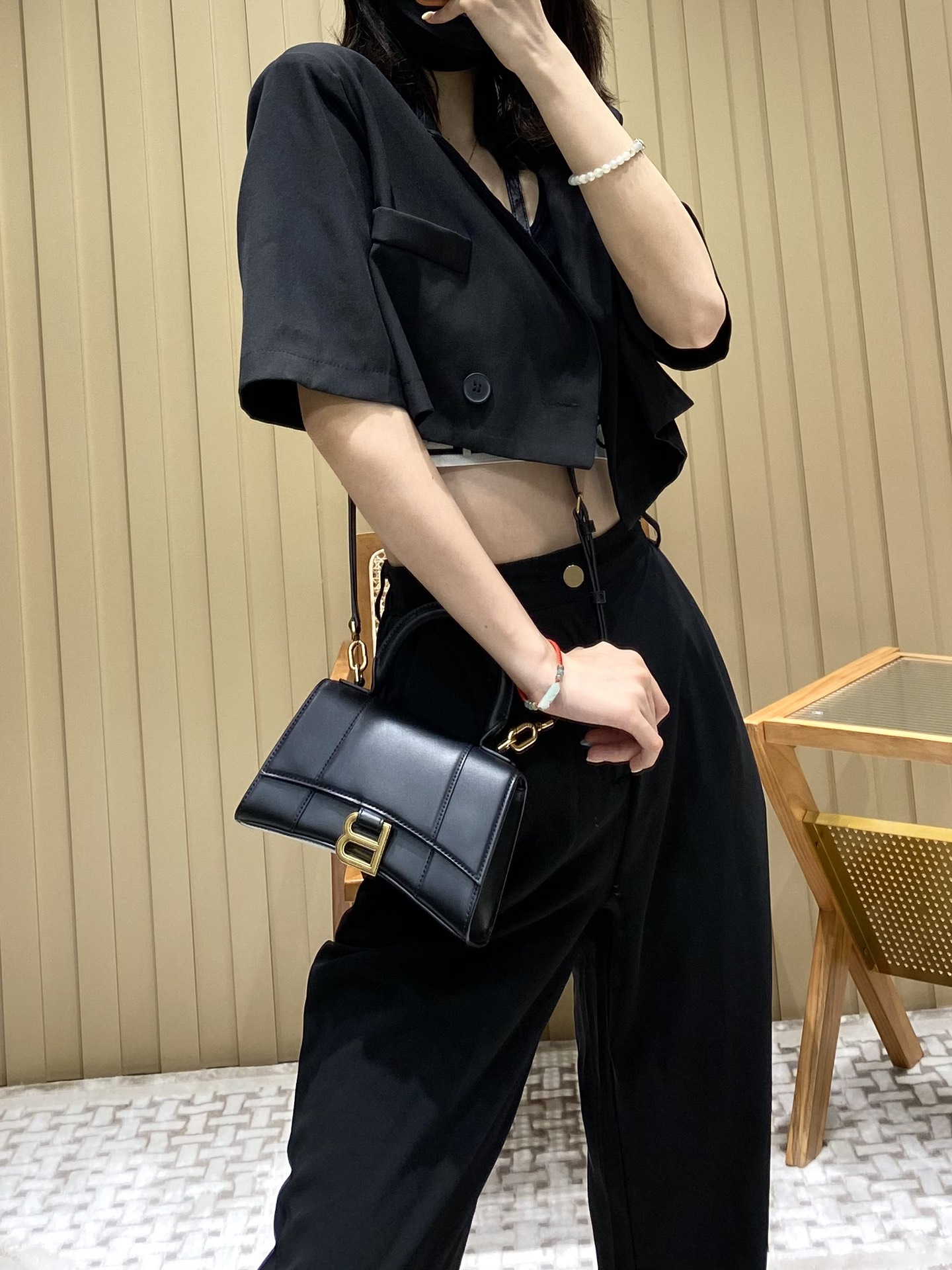 Balenciaga Hourglass XS 19CM BAG 平纹沙漏包 592833黑色/金扣