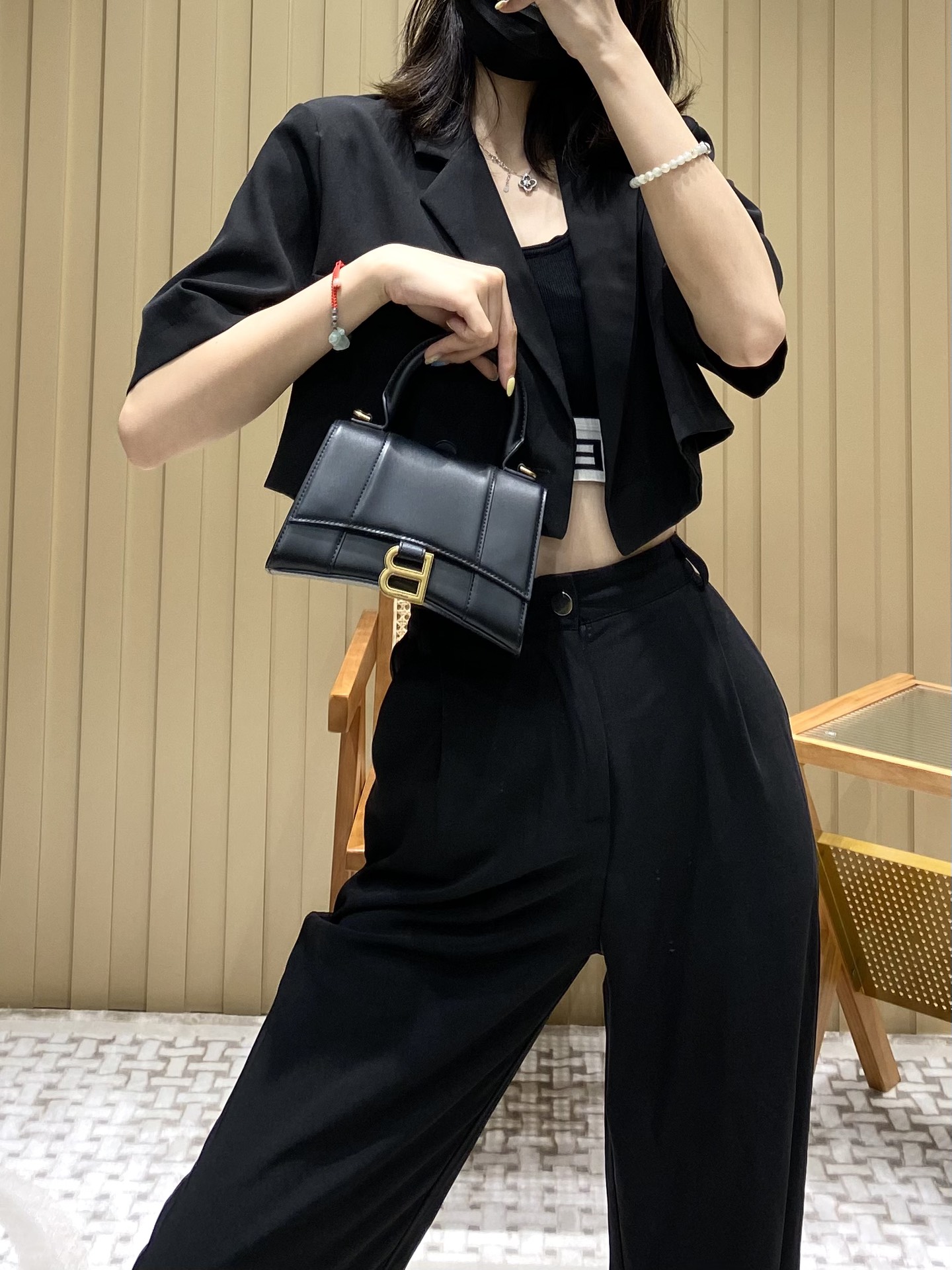 Balenciaga Hourglass XS 19CM BAG 平纹沙漏包 592833黑色/金扣