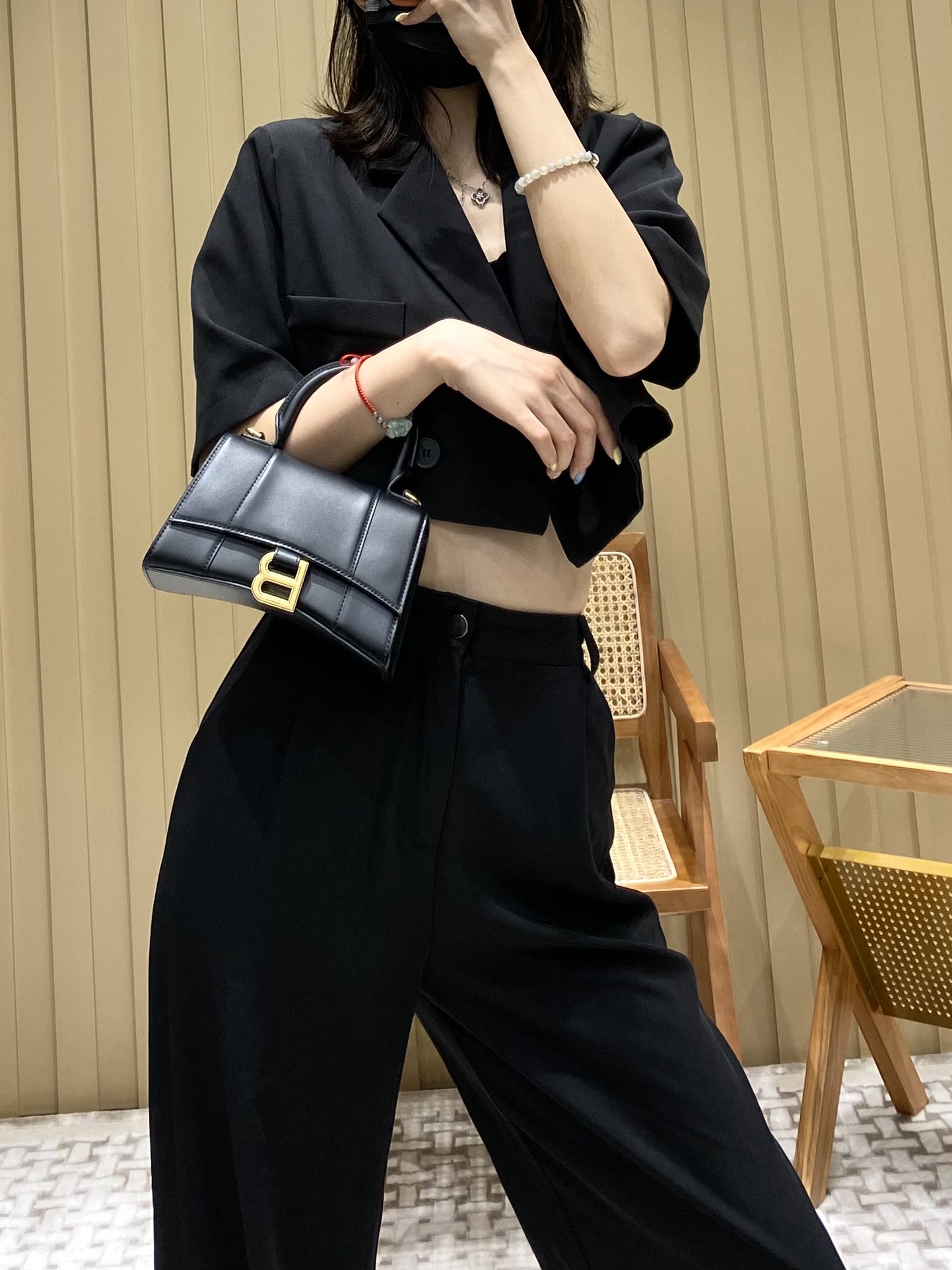 Balenciaga Hourglass XS 19CM BAG 平纹沙漏包 592833黑色/金扣