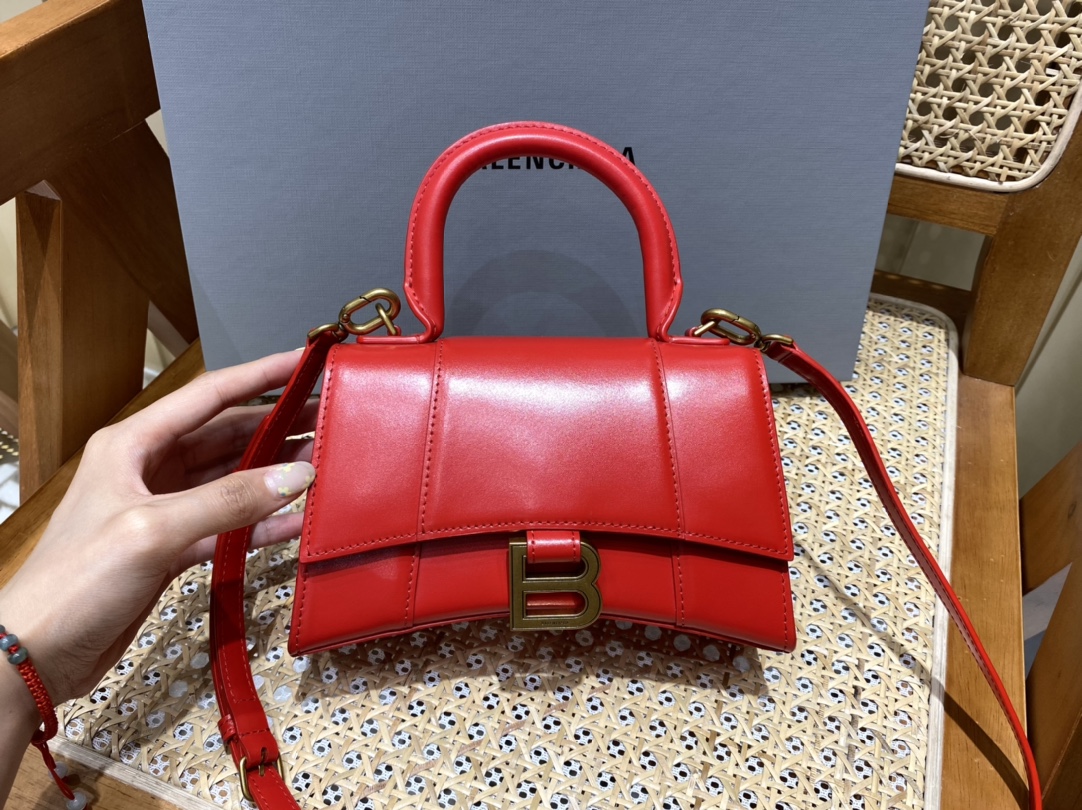 Balenciaga Hourglass XS 19CM BAG 平纹沙漏包 592833红色/金扣