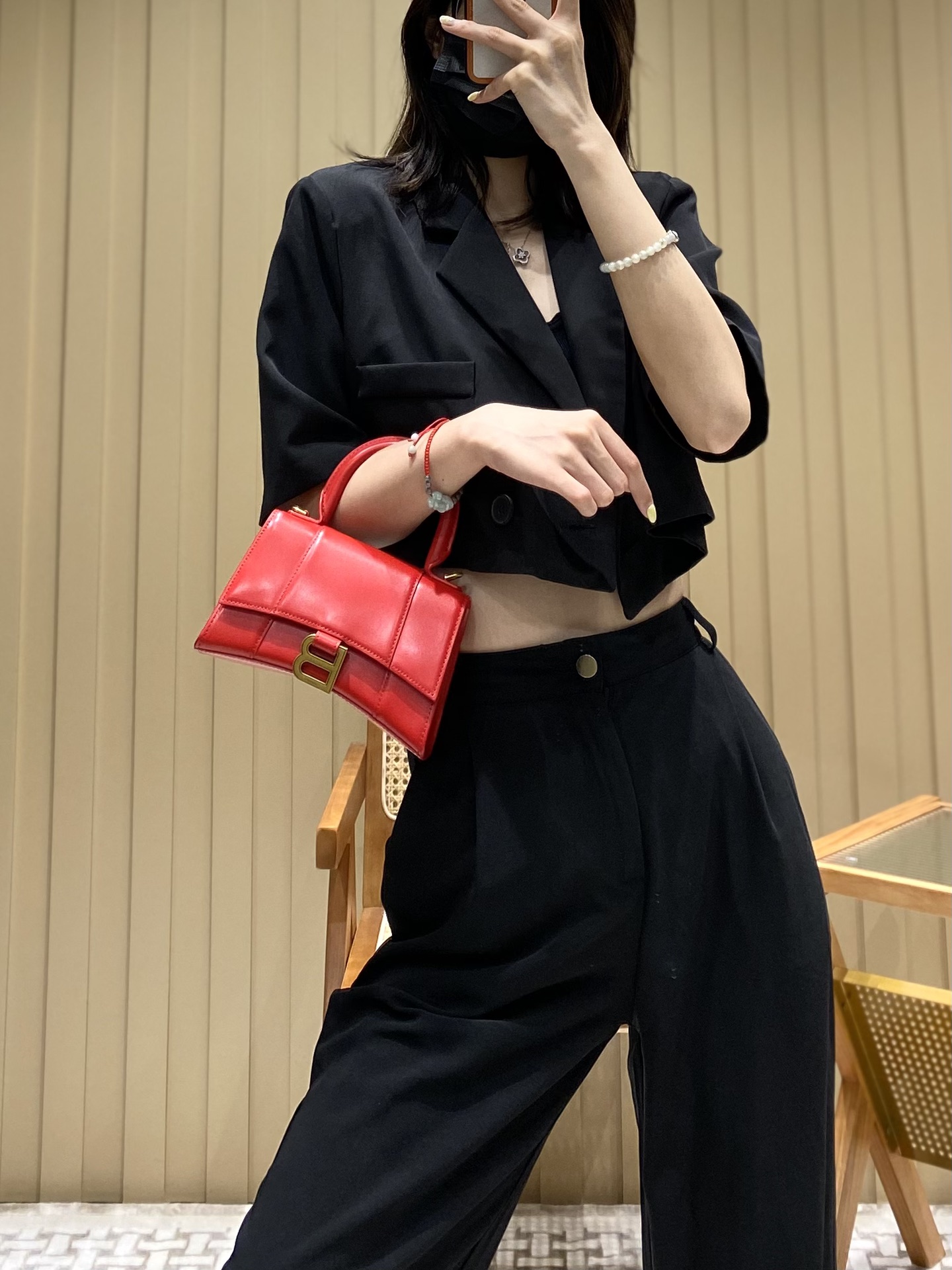 Balenciaga Hourglass XS 19CM BAG 平纹沙漏包 592833红色/金扣