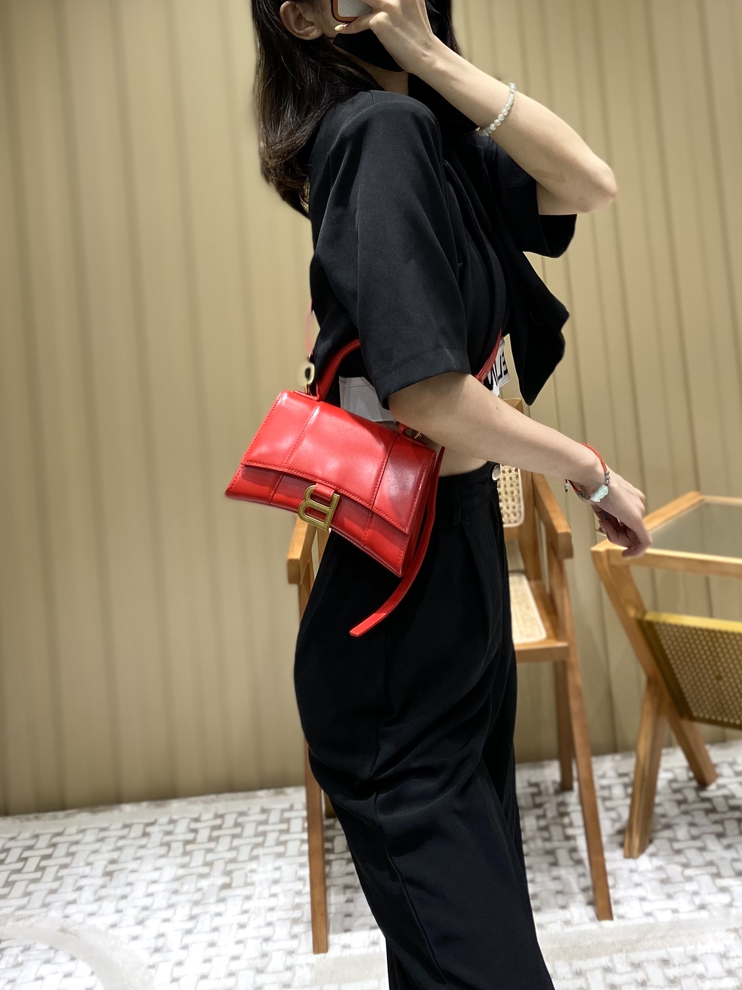 Balenciaga Hourglass XS 19CM BAG 平纹沙漏包 592833红色/金扣