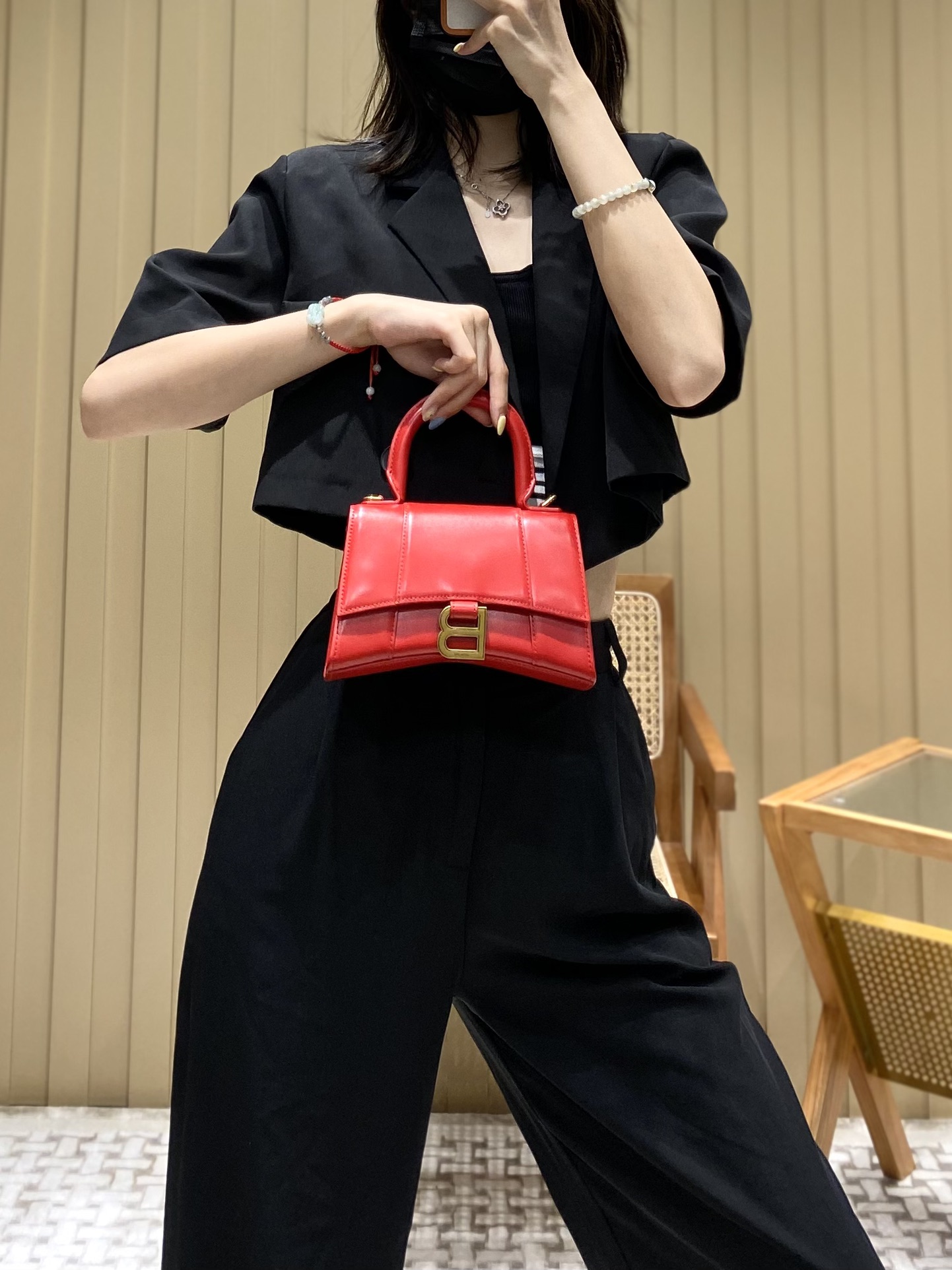 Balenciaga Hourglass XS 19CM BAG 平纹沙漏包 592833红色/金扣