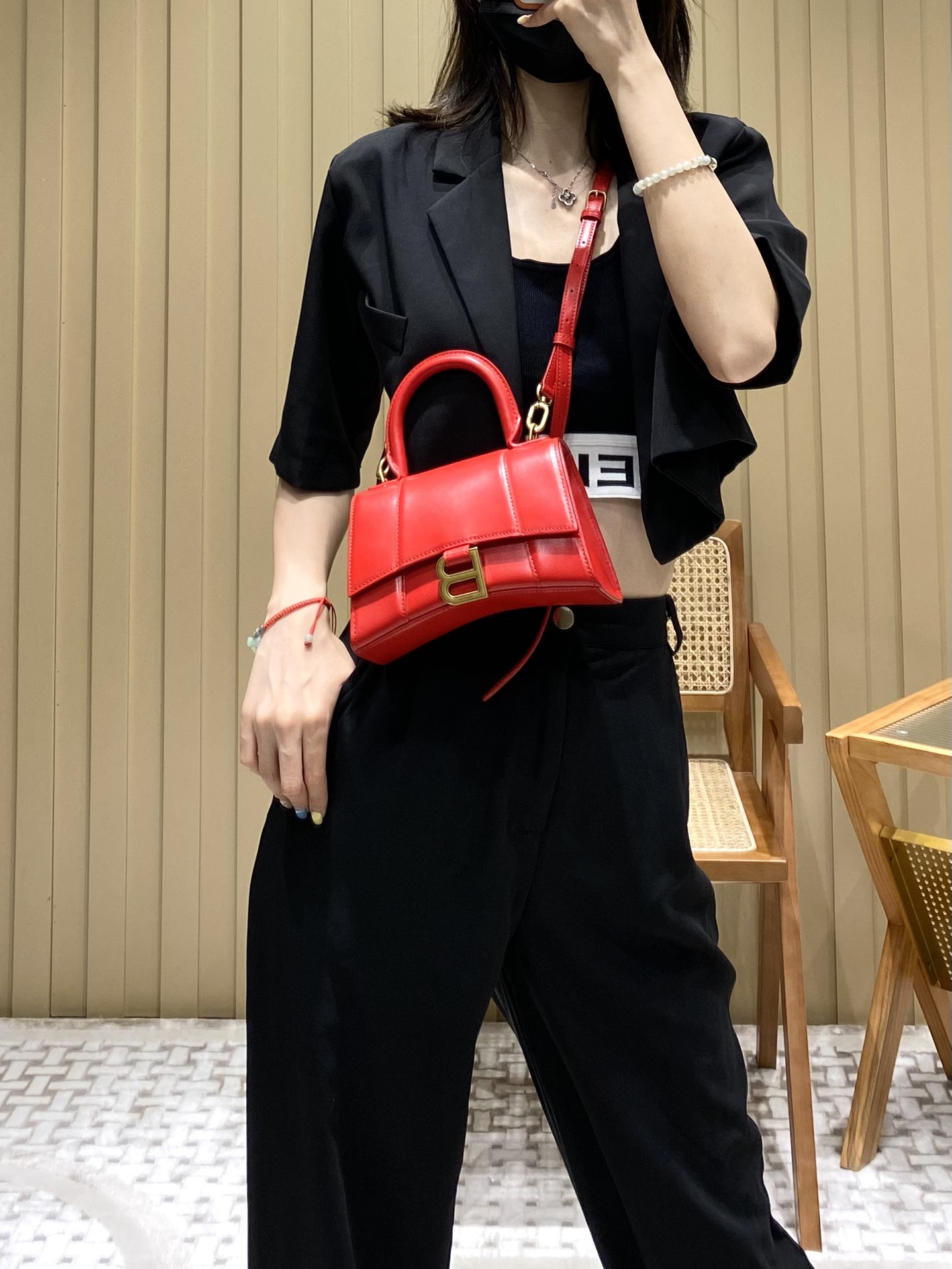 Balenciaga Hourglass XS 19CM BAG 平纹沙漏包 592833红色/金扣
