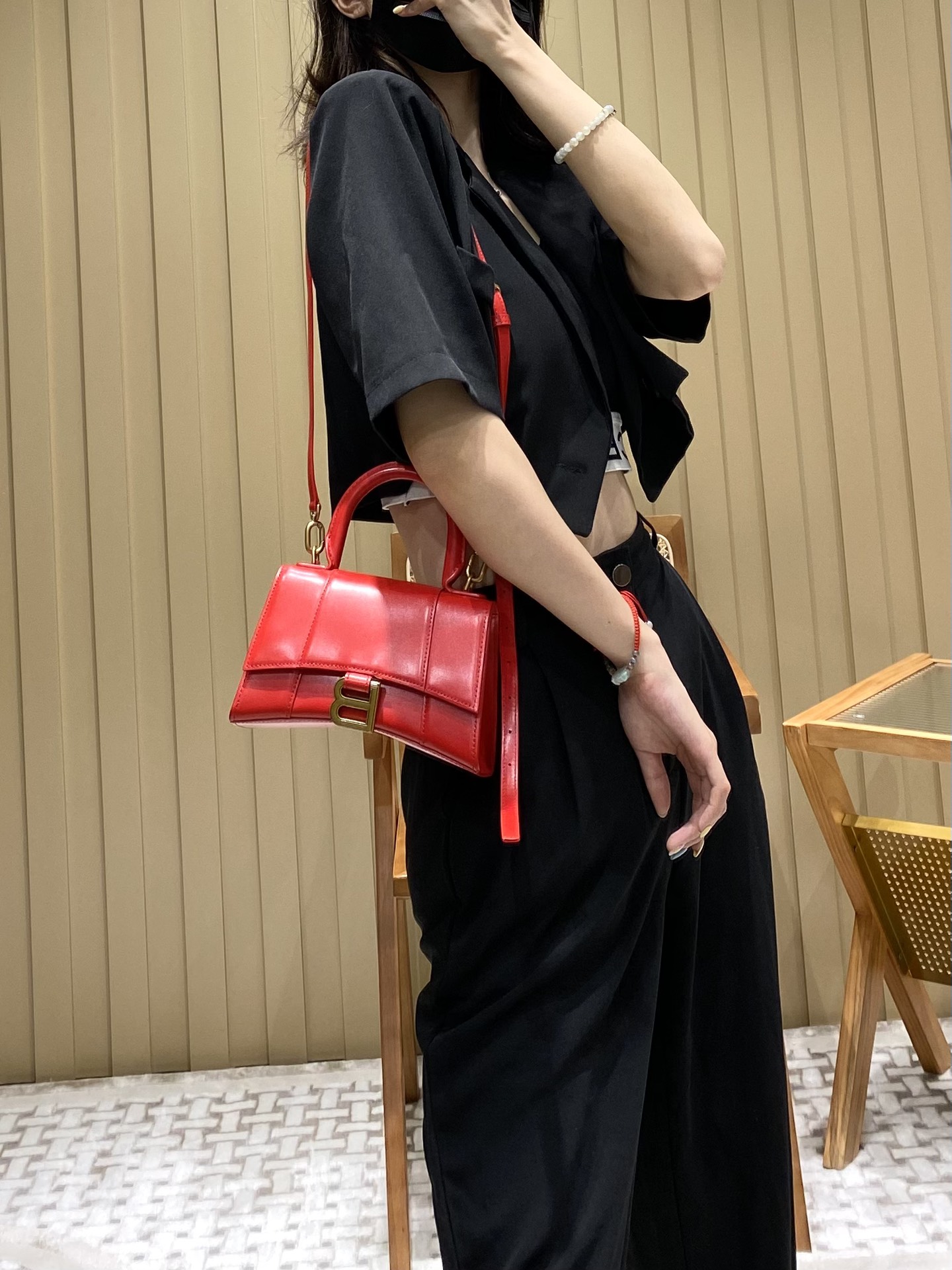 Balenciaga Hourglass XS 19CM BAG 平纹沙漏包 592833红色/金扣