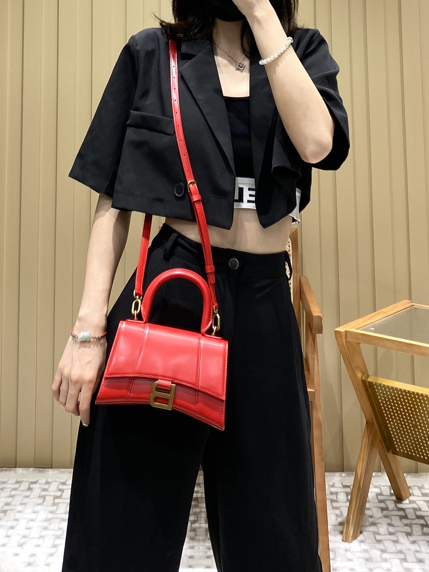 Balenciaga Hourglass XS 19CM BAG 平纹沙漏包 592833红色/金扣