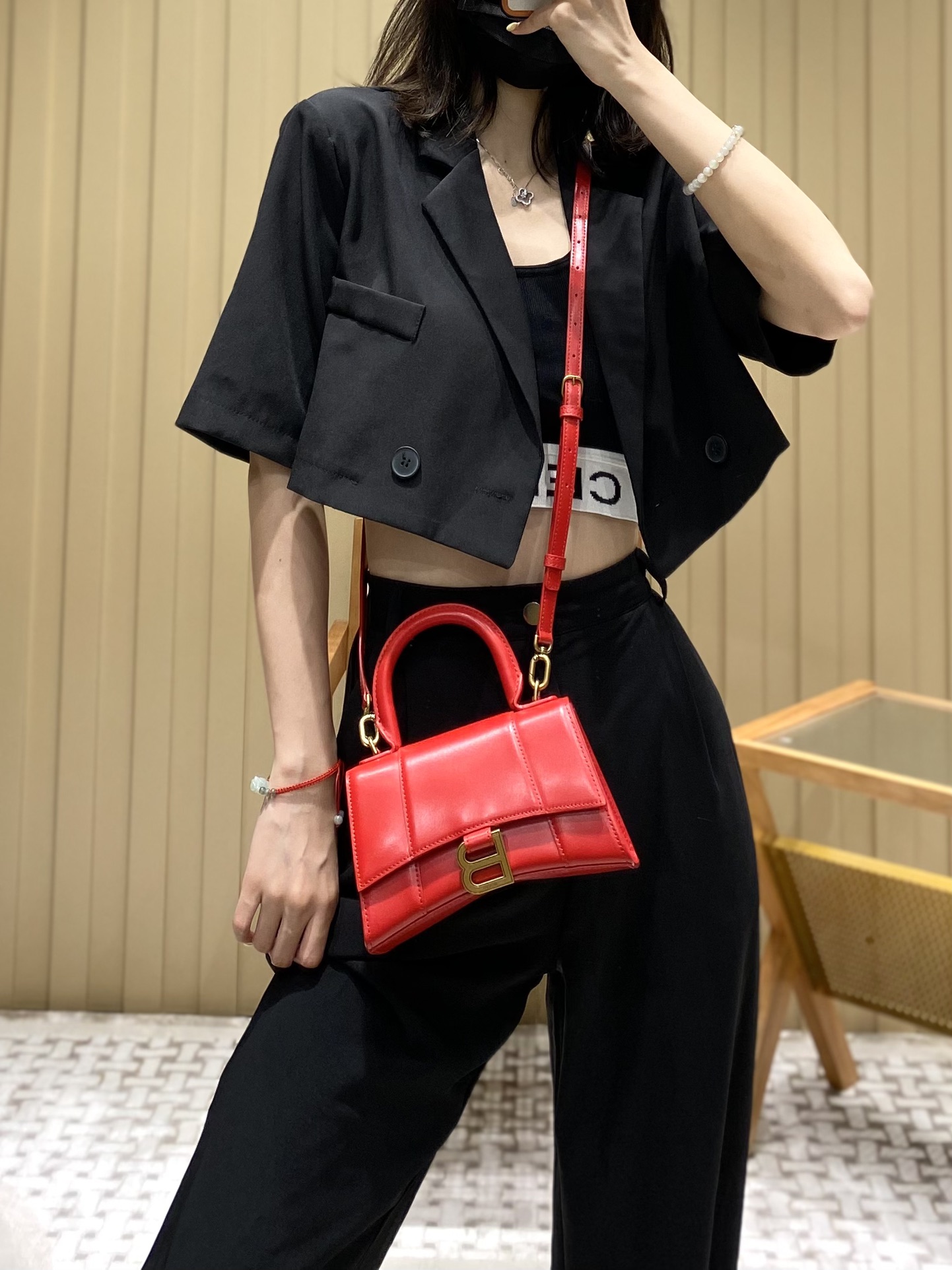 Balenciaga Hourglass XS 19CM BAG 平纹沙漏包 592833红色/金扣