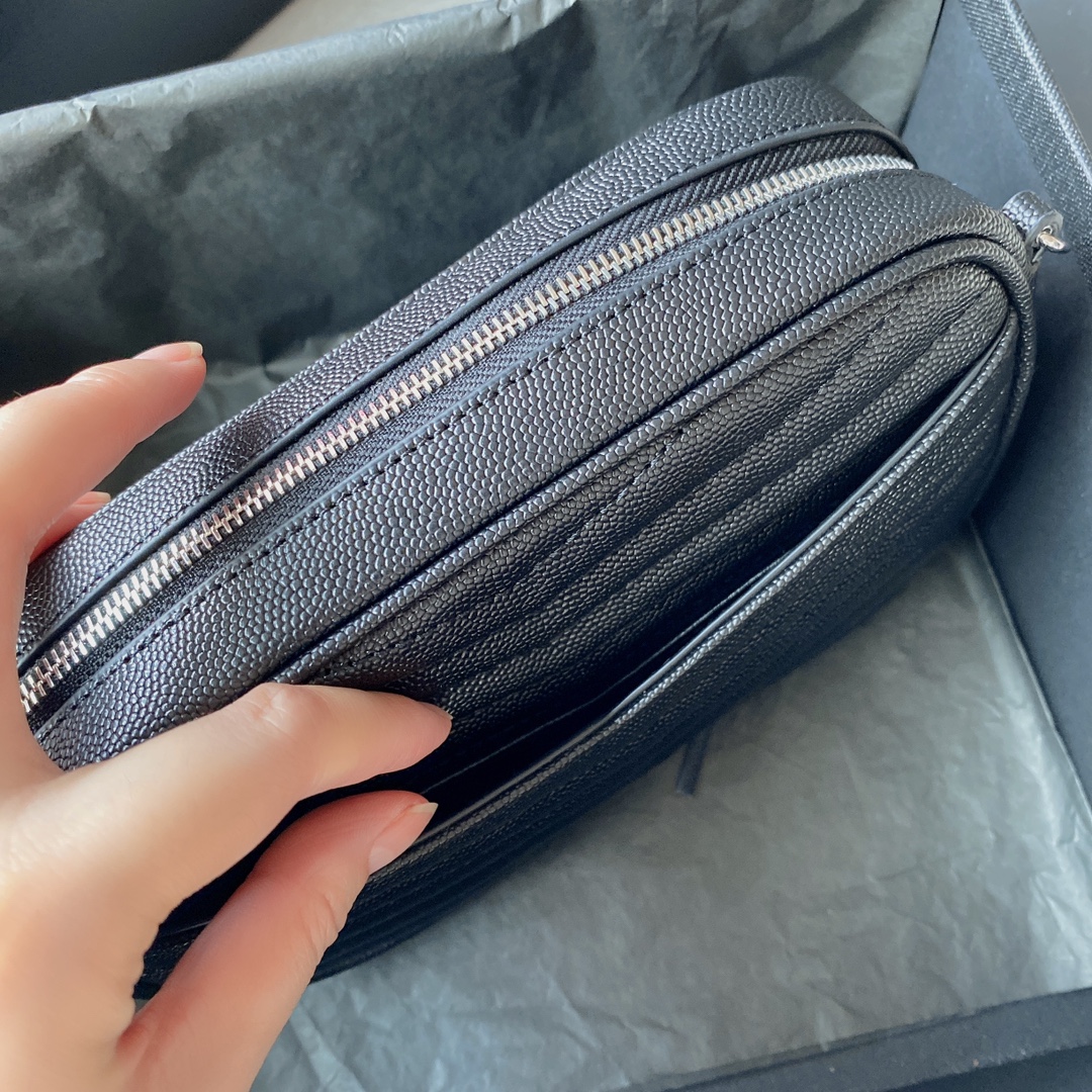 Louis Vuitton Haute Couture Classic Luxury Handbag Shoulder Crossbody 8