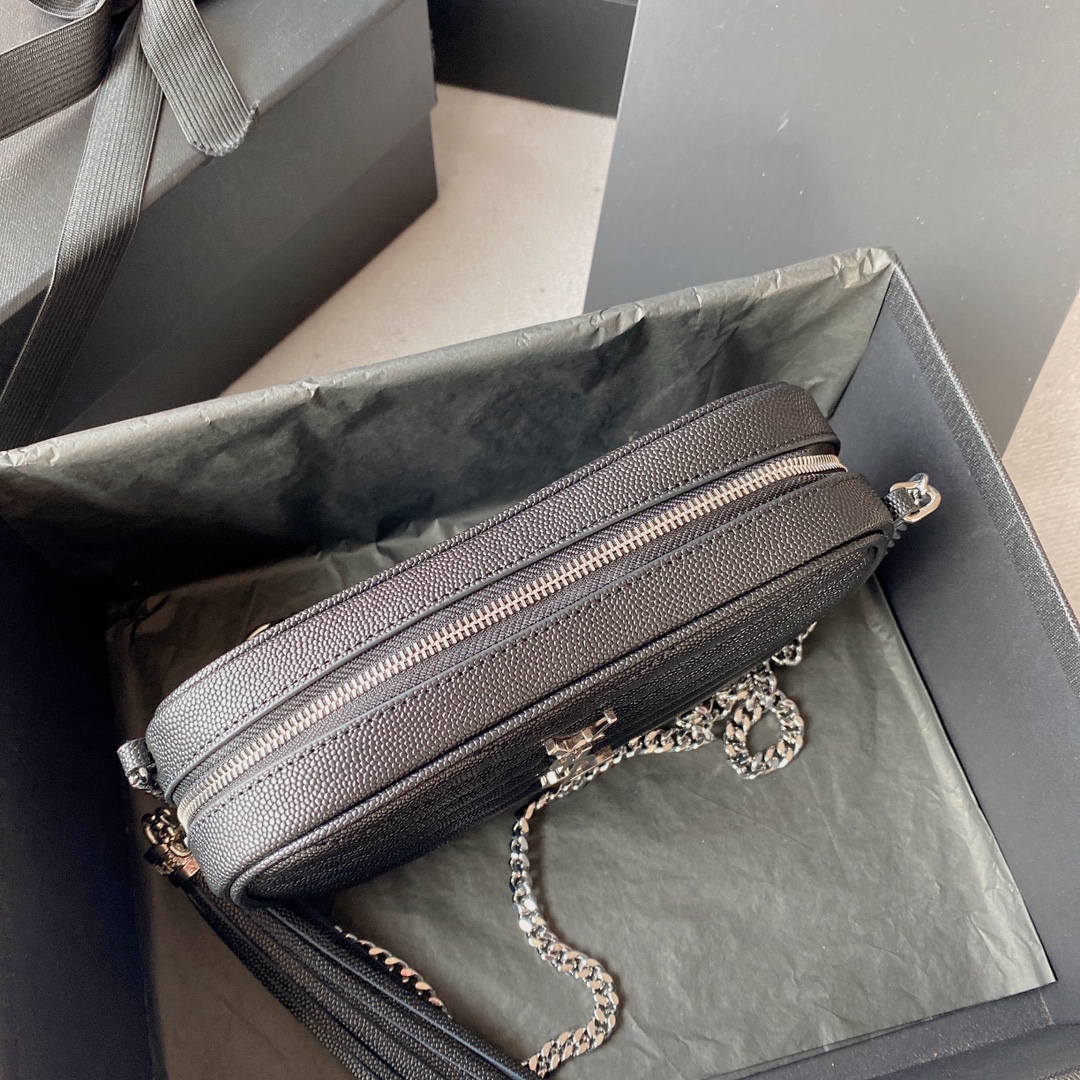 Louis Vuitton Haute Couture Classic Luxury Handbag Shoulder Crossbody 3