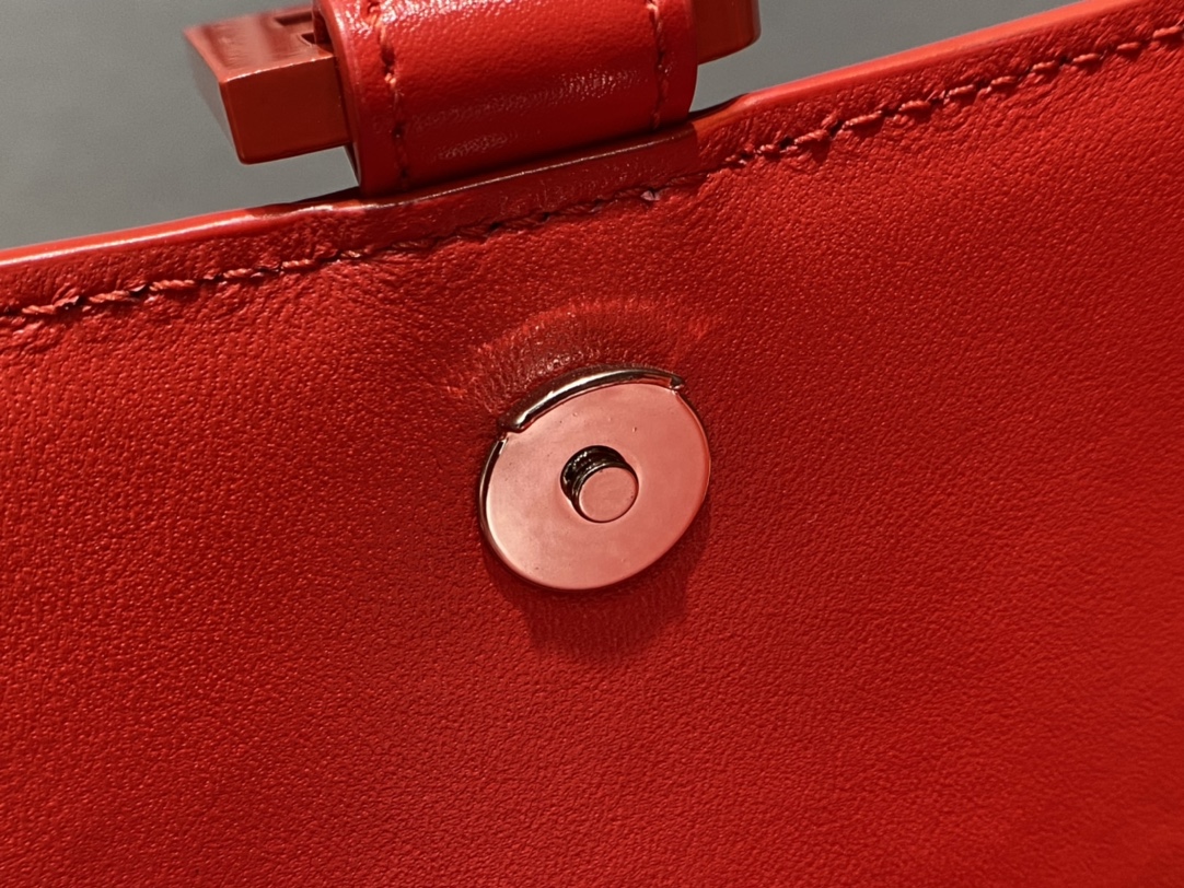 Balenciaga Hourglass S 23CM 平纹纹沙漏包 593546红色/红扣