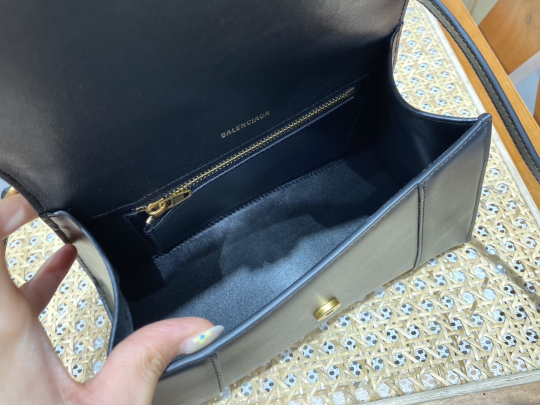Balenciaga Hourglass S 23CM 平纹纹沙漏包 593546黑色/金扣