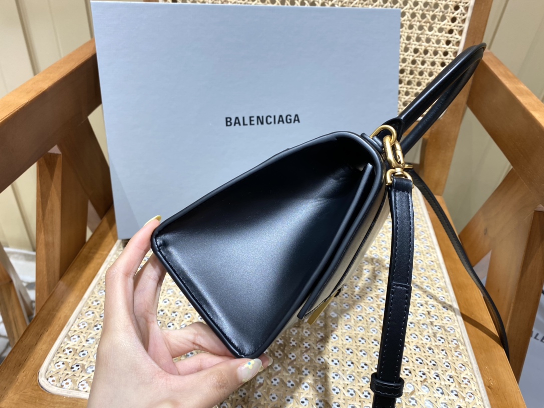 Balenciaga Hourglass S 23CM 平纹纹沙漏包 593546黑色/金扣