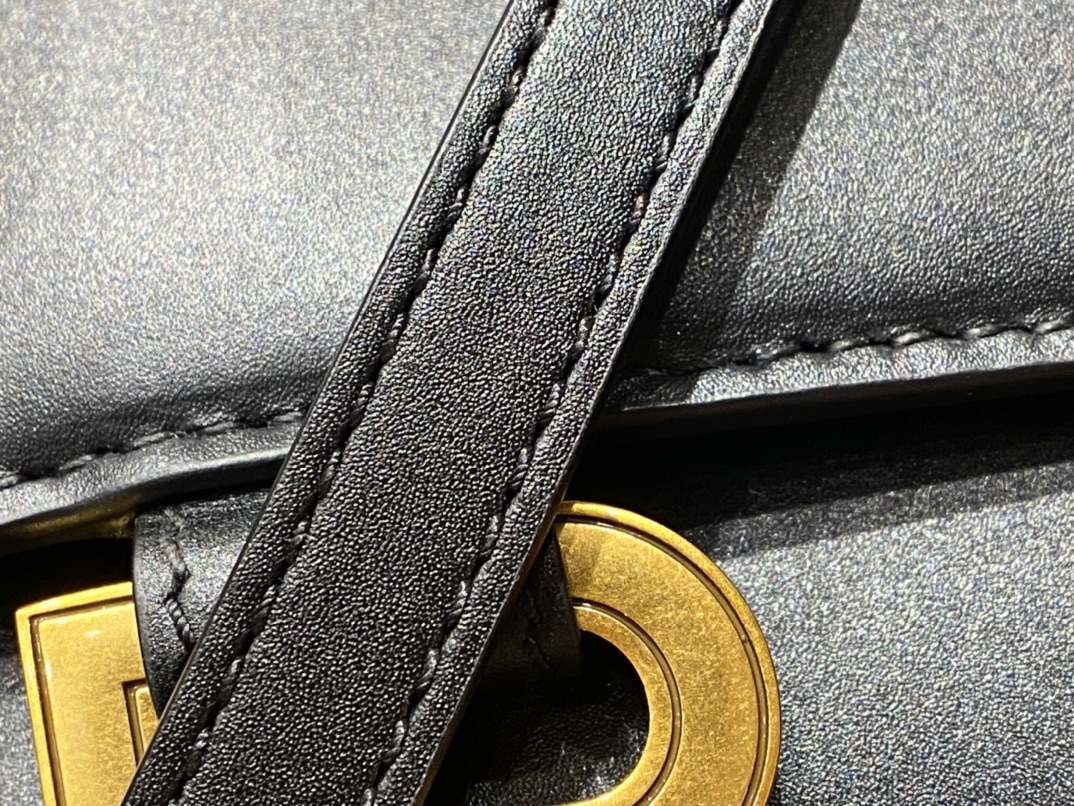 Balenciaga Hourglass S 23CM 平纹纹沙漏包 593546黑色/金扣