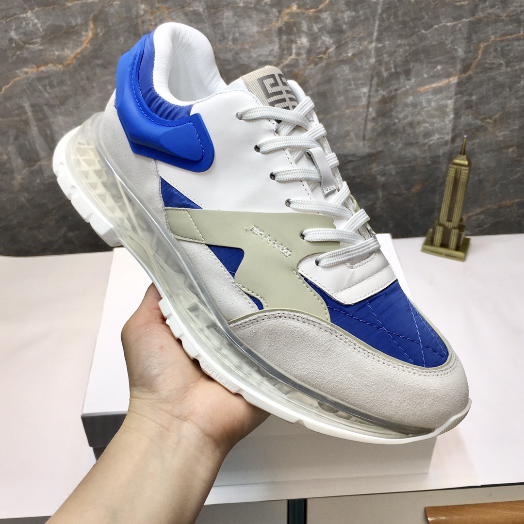 K0 🔝 纪梵希 Givenchy 🇬🇧2022💯 专柜同步 人手一双 不容错过 ⚠️专柜买版 完全1:1 开模定制✨😎顶级版本🔍 原版展示提供对比 让大货做到和原版0⃣️区别实物和图片来见证1⃣️面料：原版头层牛皮 2⃣️内里：原版弹力布配牛皮内里 干爽 舒适3⃣️鞋底：正品独家私模⚠️气垫大底