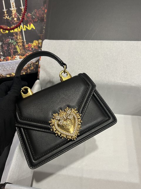 Dolce & Gabbana Replicas Handbags Crossbody & Shoulder Bags Fashion Chains