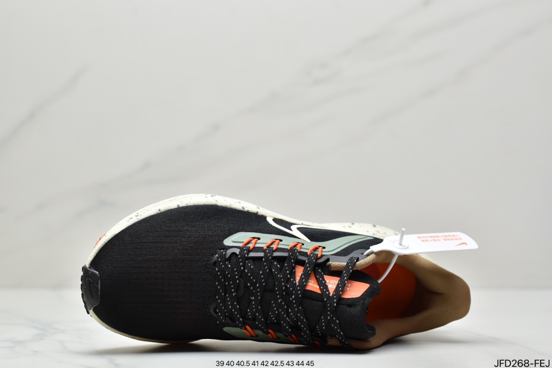 170 耐克Nike Air Zoom Winflo 39登月系列网透面气训跑练步鞋