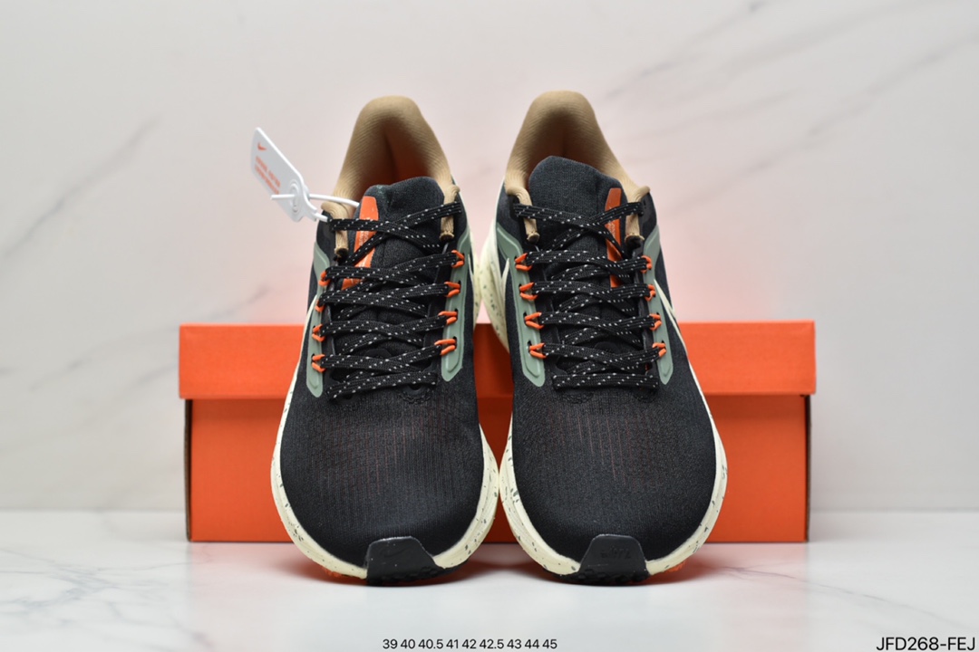 170 耐克Nike Air Zoom Winflo 39登月系列网透面气训跑练步鞋
