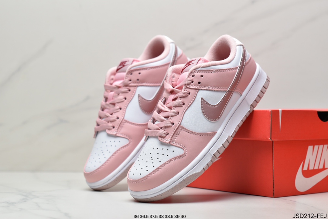 200 NIKE DUNK SB LOW PRO SB TL Dunk SB顾名思义具有经典的Dunk血缘DD6485