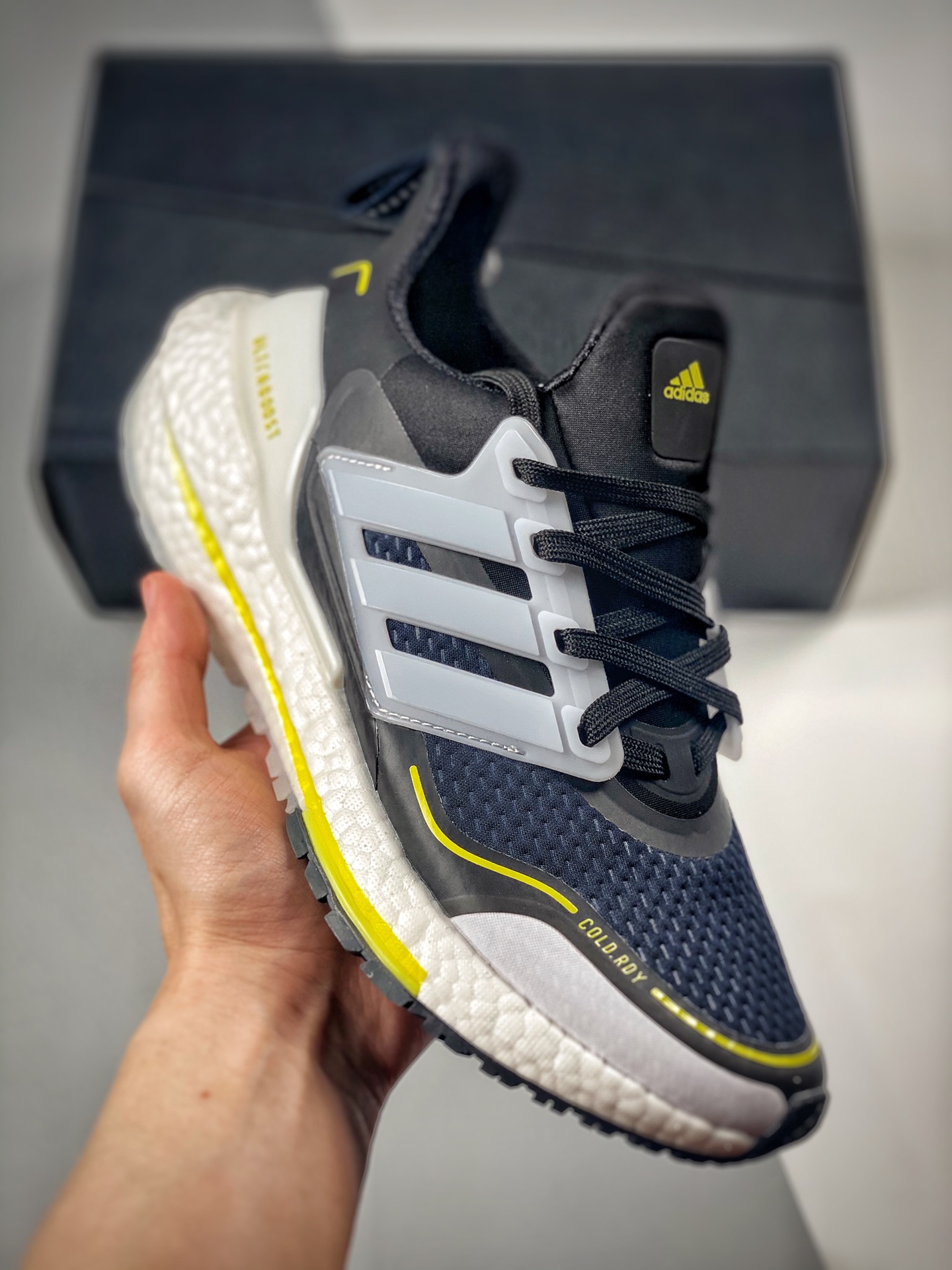-2 Ultra Boost 8.0 Negro-Verde, lanzamiento simultáneo en tienda, fotos reales en primer lanzamiento. En comparación co…