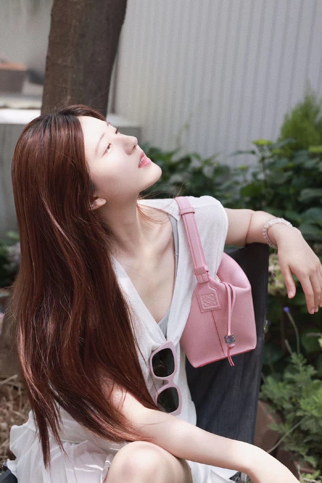 LOEWE罗意威 520情人节限定款 cubi全皮饭盒包 0559粉