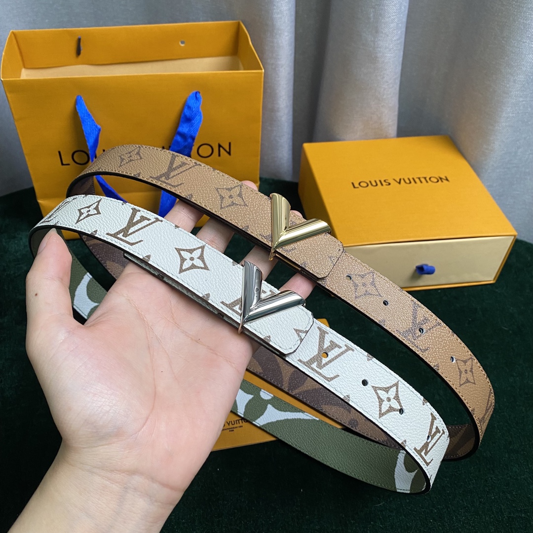 Louis Vuitton AAA+
 Belts Women