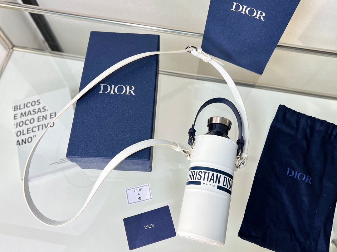 Dior Vibe Bottle Holder - Comprehensive 8