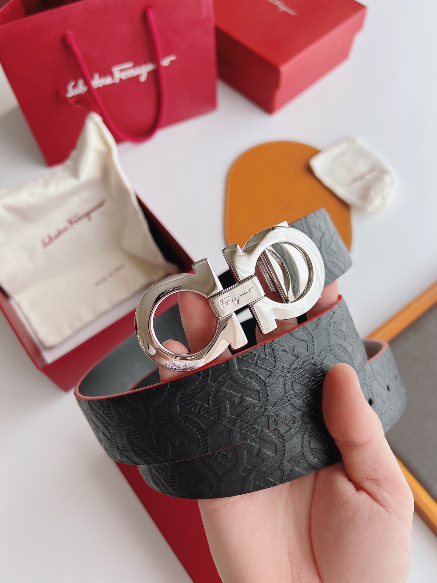 H5    Ferragamo 菲拉格慕 皮带