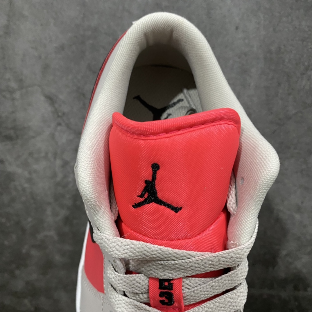 图片[8]-GC(dt)纯原Air Jordan AJ1 Low 低帮 灰红 DC0774-060 市面唯一纯原级别 完美零毛边处理 原厂内置全掌气垫 价格定位良心 几十个配色陆续出 平台专用代工流水线出品 一眼公司既视感 拿到手的一瞬间就与众不同 碾压市面所有版本 认准细节 全部原鞋开发 每一个配色都会采购原鞋确认细节 打破市面看图做货无好货之说 细节精确 所有配色原数据档案开发！ 尺码：35.5 36 36.5 37.5 38 38.5 39 40 40.5 41 42 42.5 43 44 44.5-选品中心