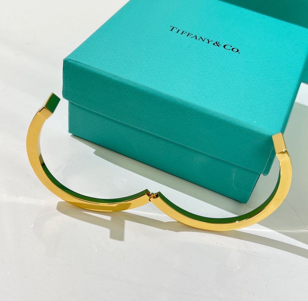 Tiffany&co 蒂芙尼 经典款T字系列 光面金色银色玫瑰金双T手镯