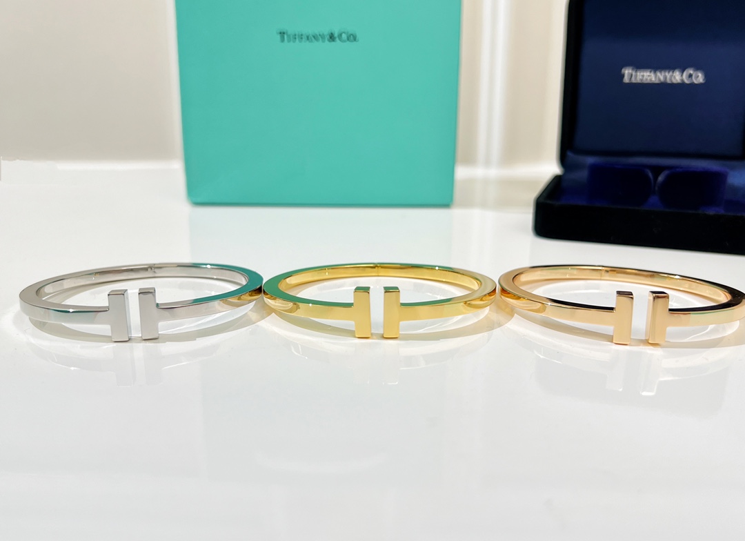 Tiffany&co 蒂芙尼 经典款T字系列 光面金色银色玫瑰金双T手镯