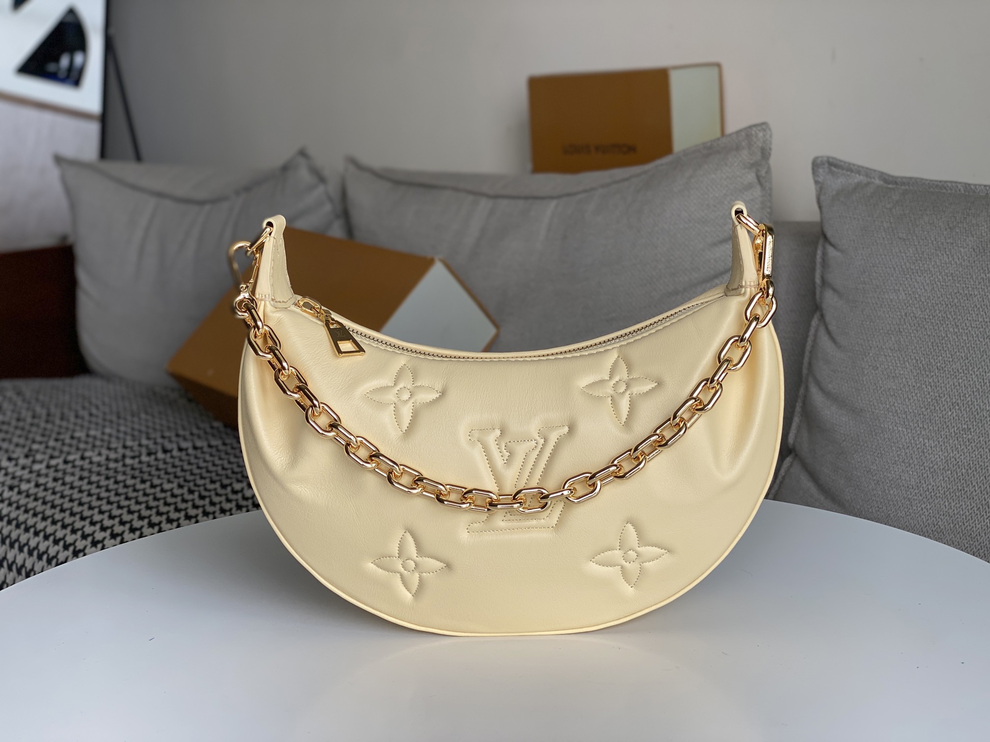 NO:197375,M59799 yellow version development details perfect original hardware, LV [top original], louis vuitton19860909M59799黄 对版开发细节完美原单五金,LV【顶级原单】,louis vuitton,Bag