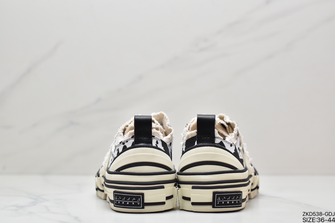 270 吴建豪个人新锐品牌xVESSEL G.O.P Mule Slip On 增高板鞋