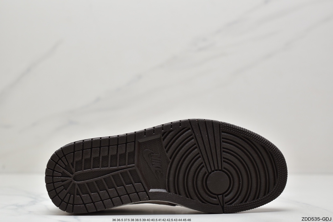 230 Travis Scott x Fragment x Air Jordan 1 Low 低帮 DM7866-128
