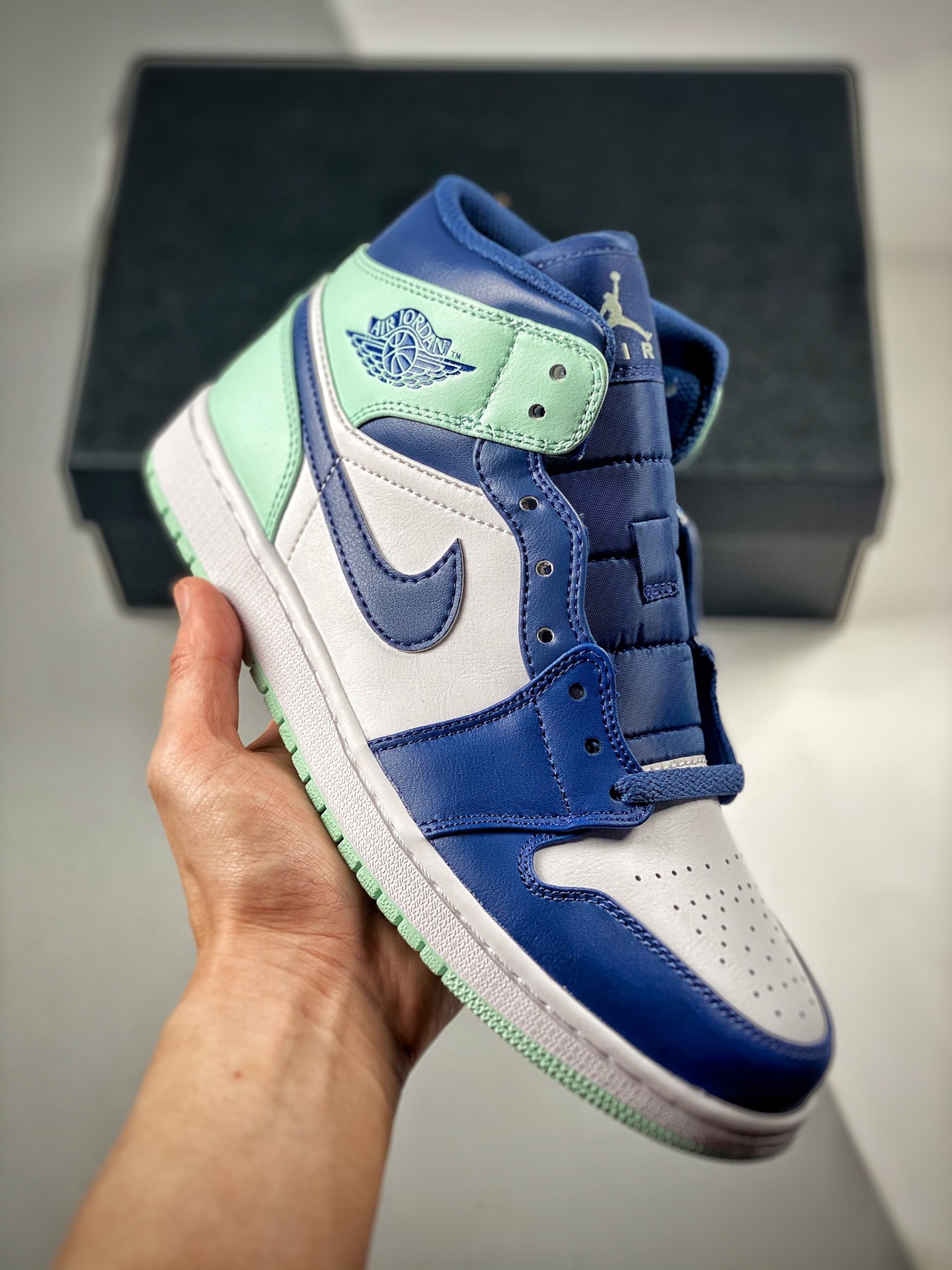 -4 Versión verificable Air Jordan 1 Mid Azul Menta, la mejor versión de caña media del mercado, calidad de techo! La ún…
