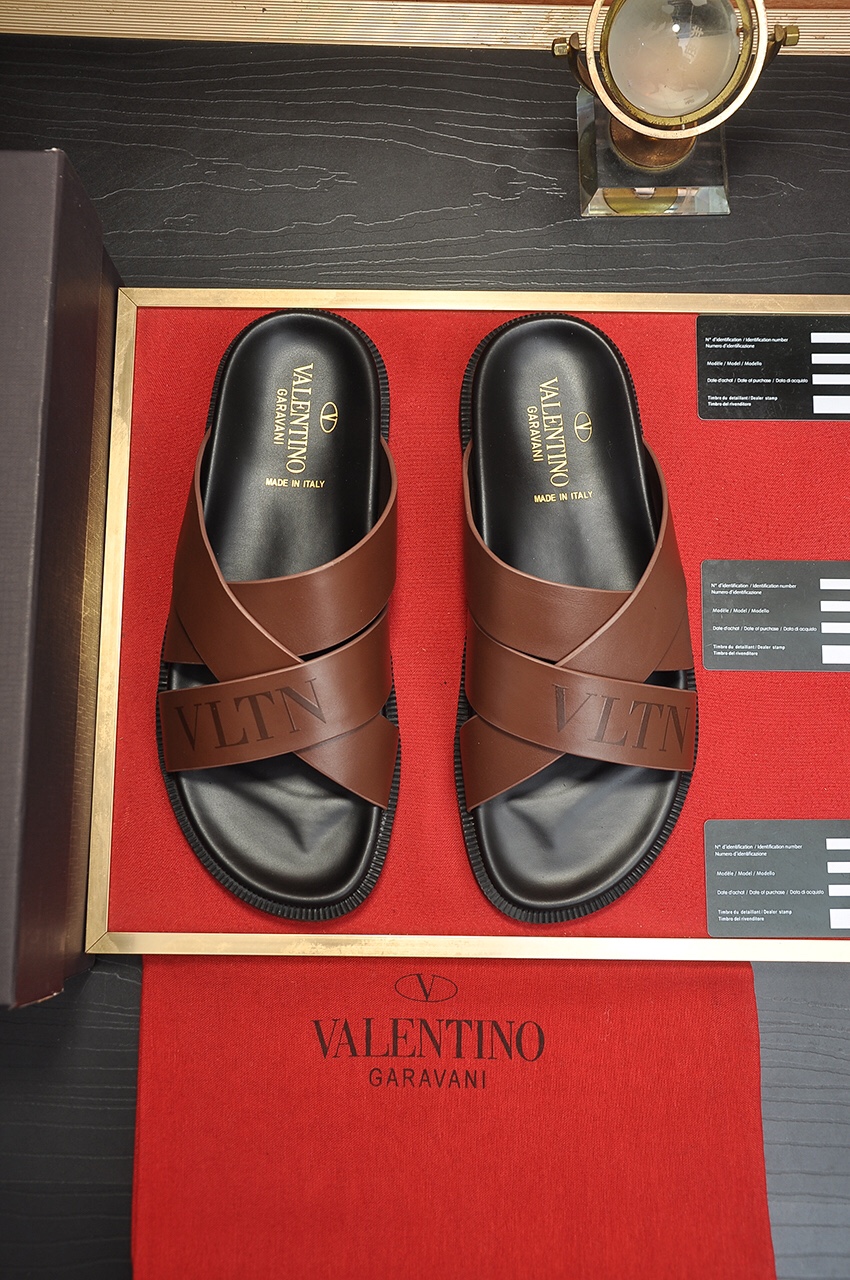 Valentino Top
 Shoes Slippers Lattice Cowhide PU