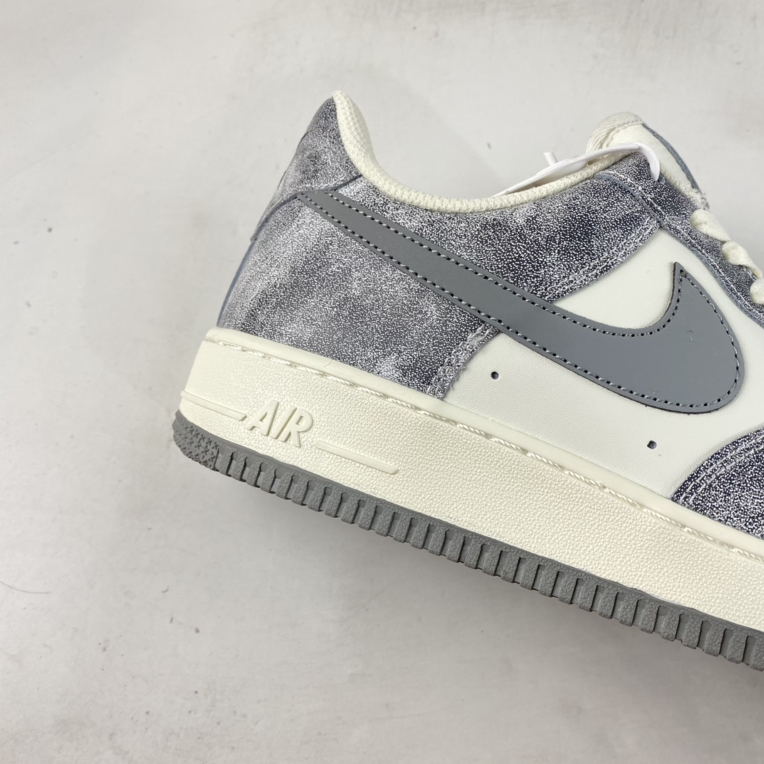 P240 Nike Air Force 1’07 Low 岩石灰配色 空军一号低帮休闲板鞋 BL5866-901