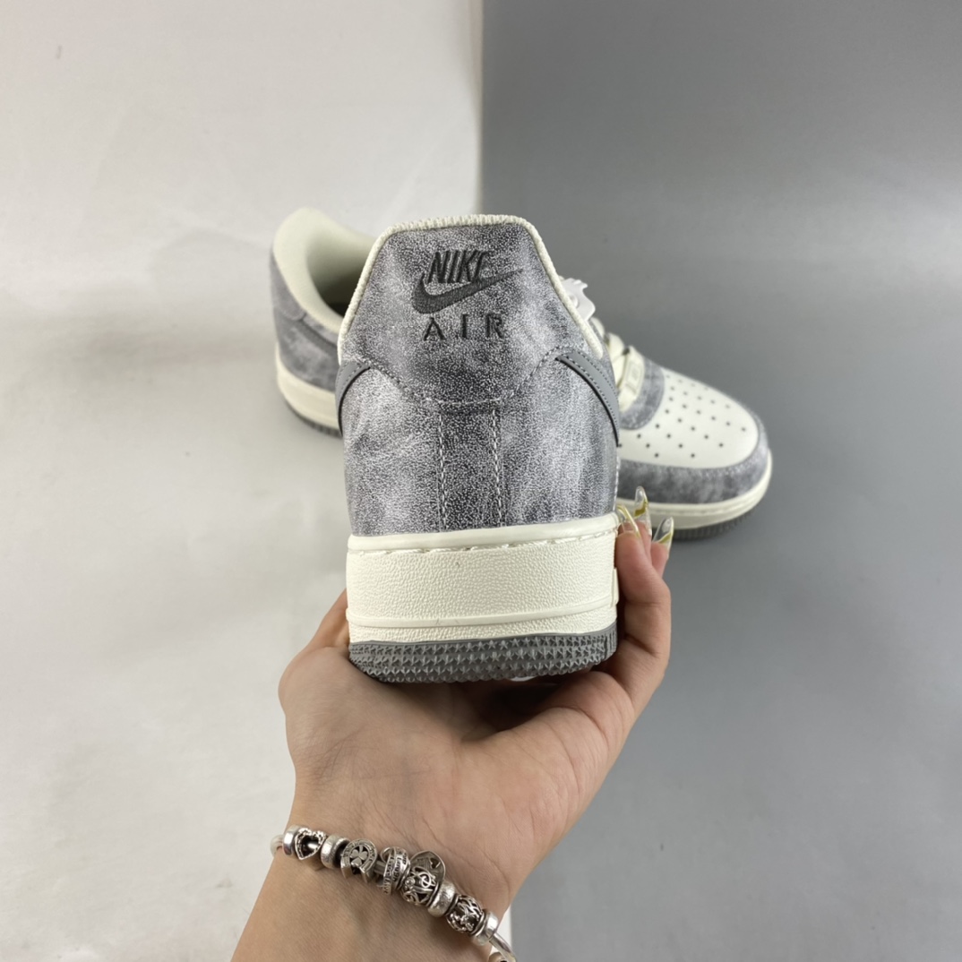 P240 Nike Air Force 1’07 Low 岩石灰配色 空军一号低帮休闲板鞋 BL5866-901