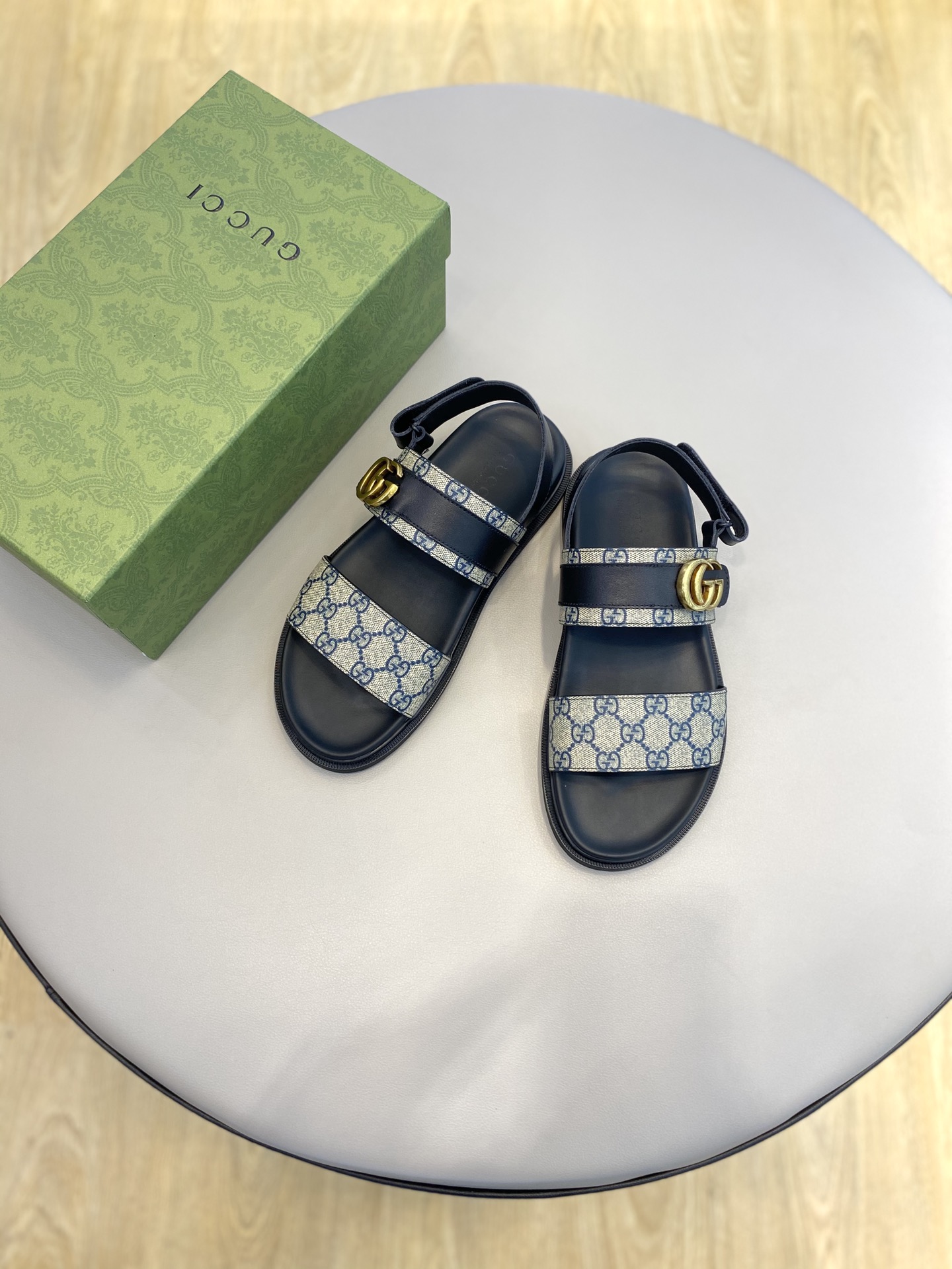 Gucci Men's Slide Sandals with Iconic GG Pattern and Adjustable Straps 3 i1654062486 8930 1