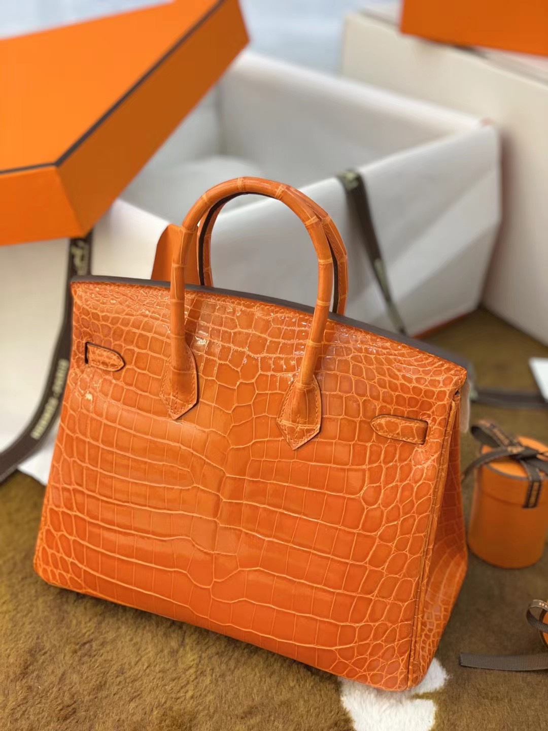 Hermès New Year Gift High-end Bureau 25 Latest Crocodile skinImported Nile crocodile leather sewn with master craftsmanship The crocodile leather