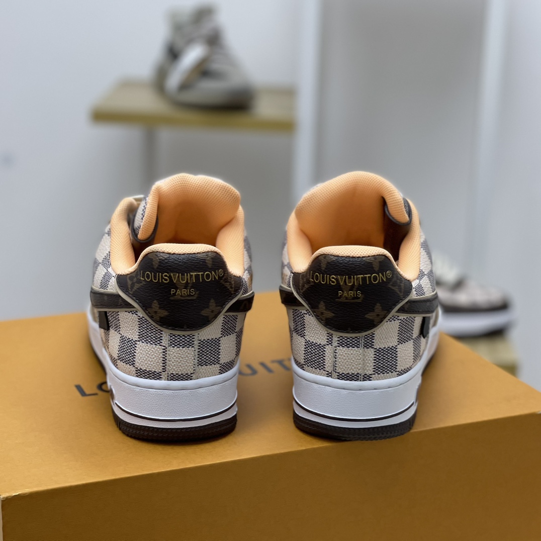 LV/路易威登 经典的Monogram和Damier元素拼接新款联名运动球鞋